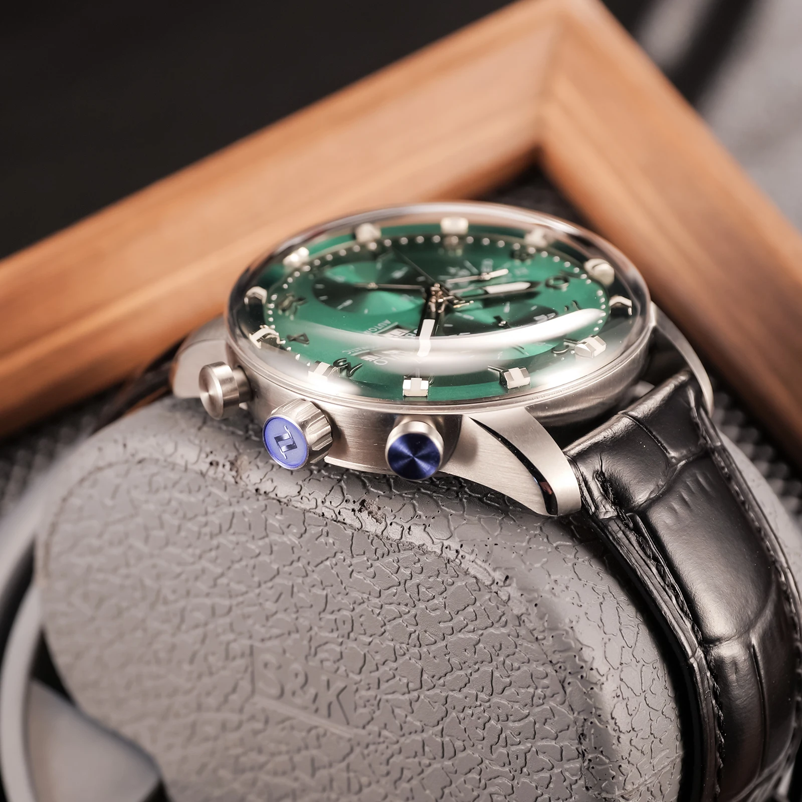 OBLVLO Men's Green Dial Multi-Functional Mechanical Watch Automatic Sapphire Crystal Casual Calendar Leather Strap Rejos IM-MUT