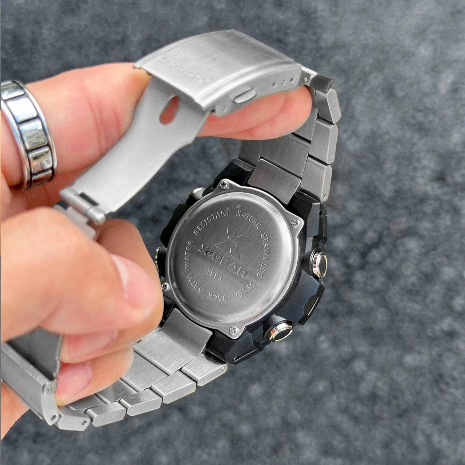 Men's Solar Energy Watch Endurance Light Kinetic Energy with Timer Alarm Clock Rotating Windmill Stainless Steel Watch Strap