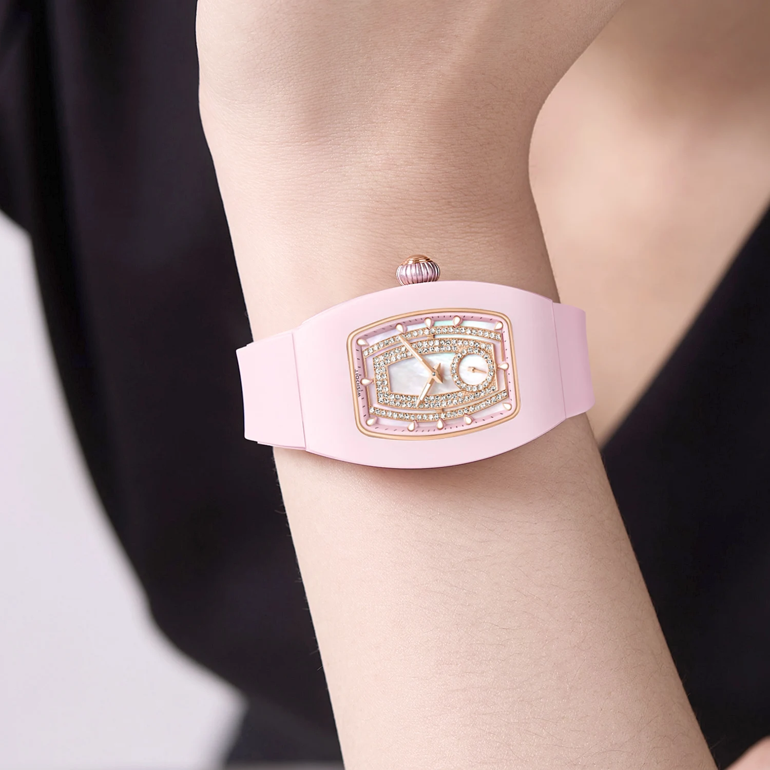 WISHDOIT Ceramic Women's Tonneau Watch Diamond Quartz Watch Ceramic Surface Japanese Movement 5AMT Daily Waterproof Night Light