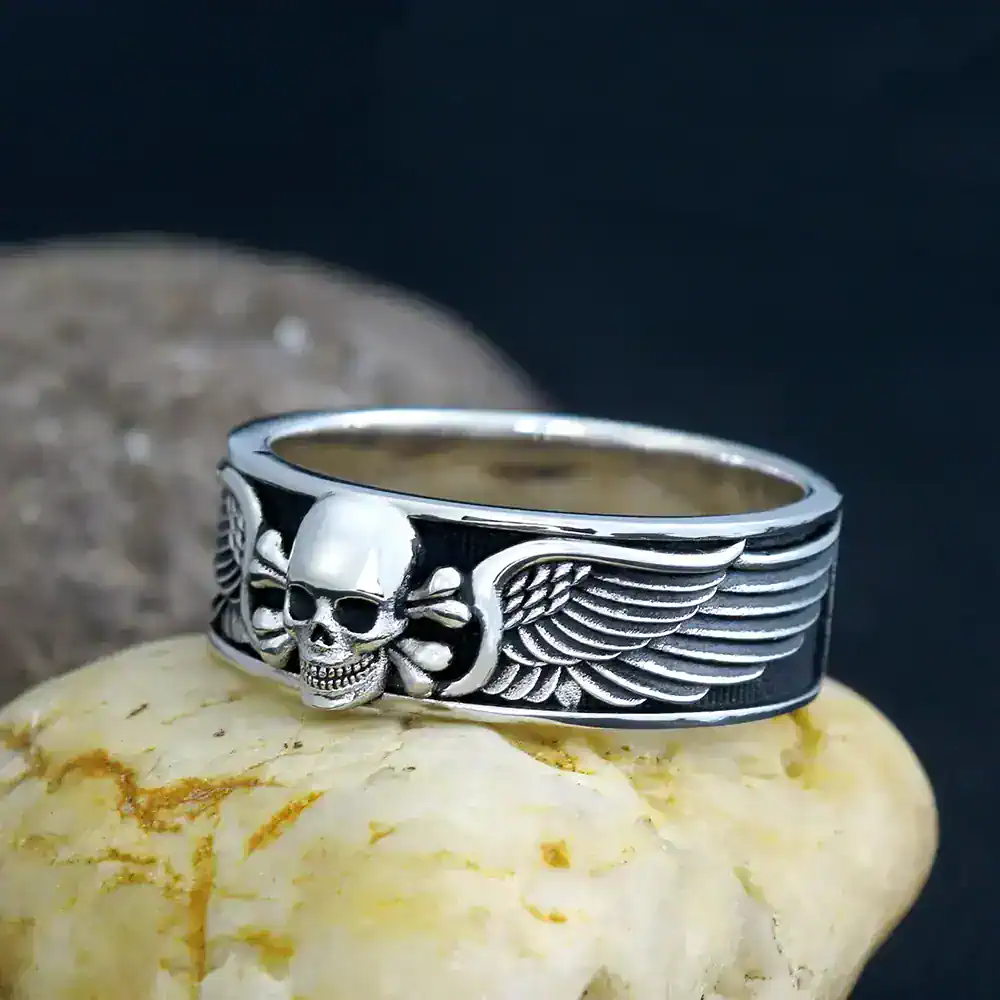 Gothic skull with wing design silver ring for men and women.