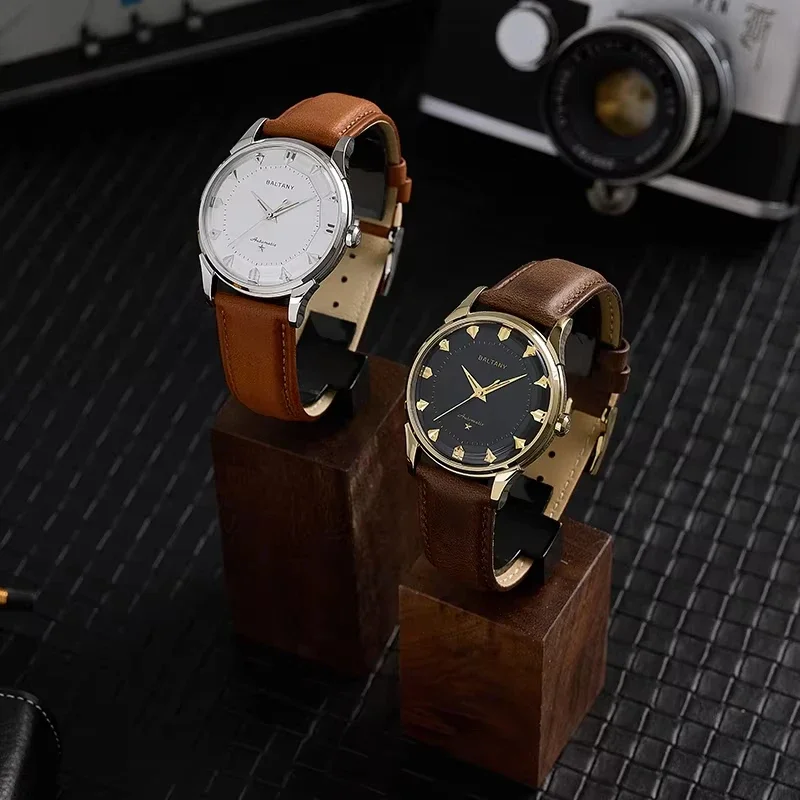Elegant men's wristwatches with leather band and sophisticated dial designs. Perfect for style and durability.