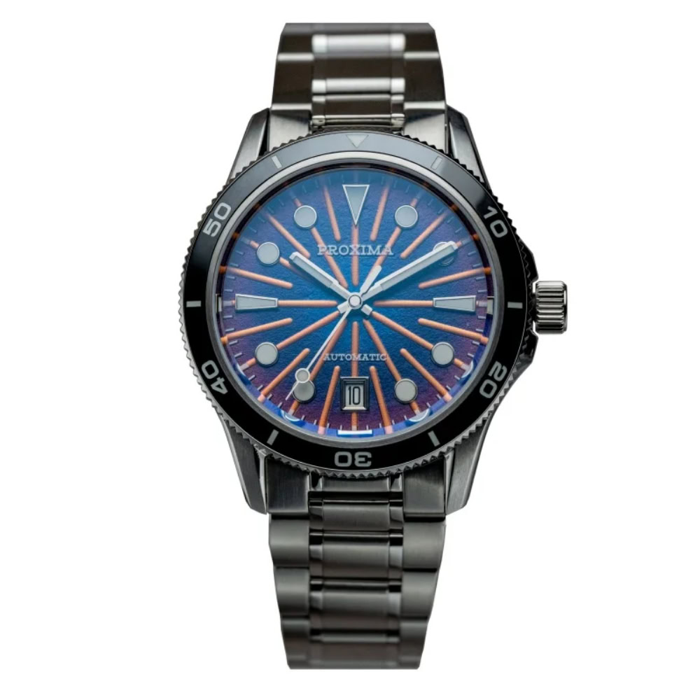 High-quality men's dive watch with blue dial and stainless steel band.