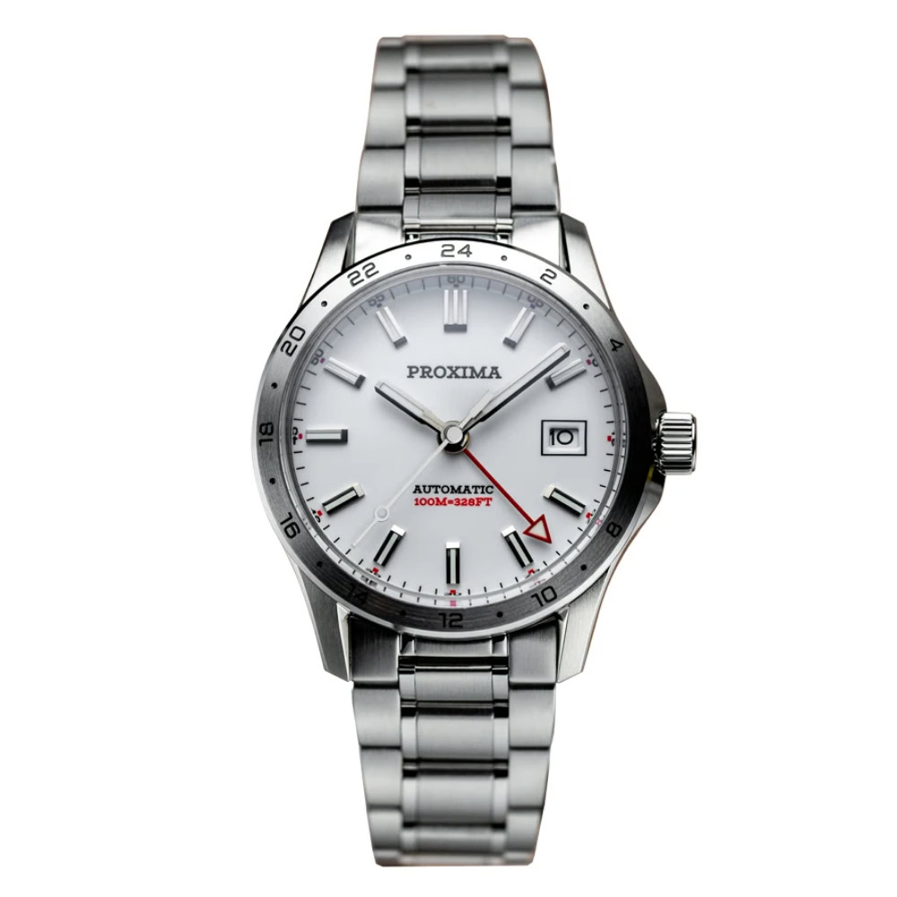 Elegant men's silver stainless steel watch with date display and 24-hour bezel.