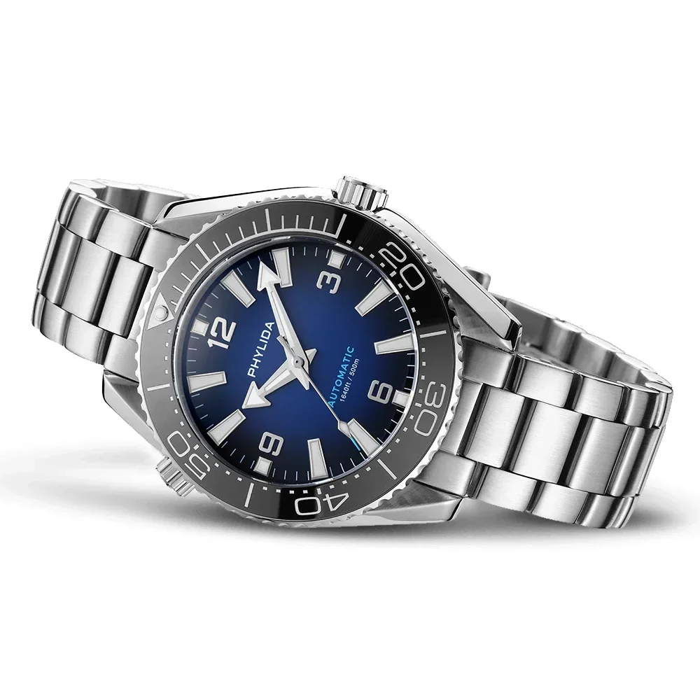 Men's blue dial automatic diver watch with stainless steel bracelet, water-resistant up to 500 meter.
