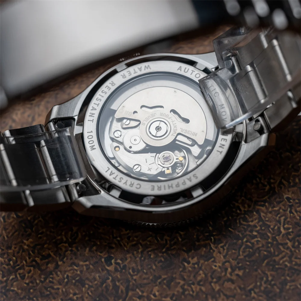 Men's automatic mechanical watch with sapphire crystal and waterproof 100m.
