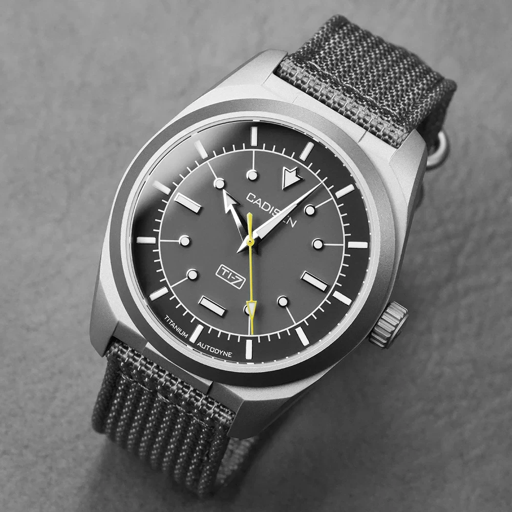 Autodyne 2026 Titanium Automatic Mechanical Watch for Men.