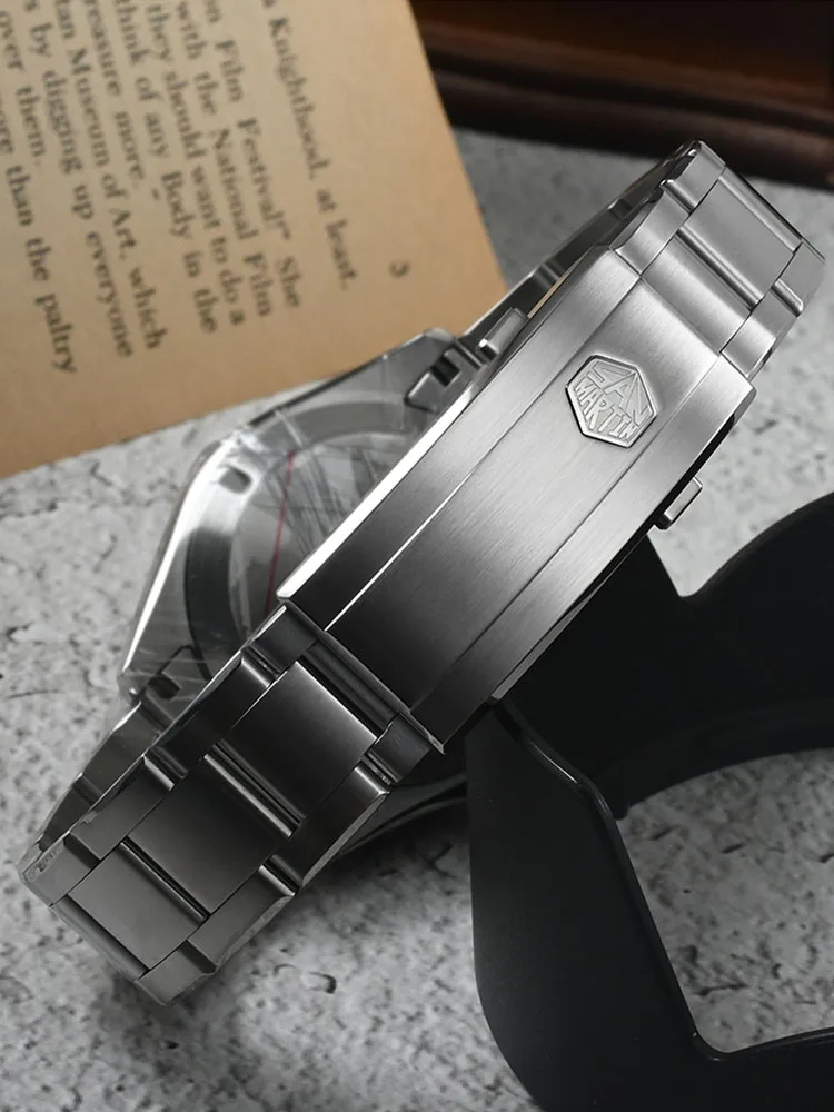 Gradient Desert Dial GMT Watch with stainless steel bracelet and luminous hands.