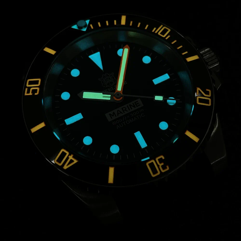 Water Ghost dive watch with luminous markers and rotating bezel.