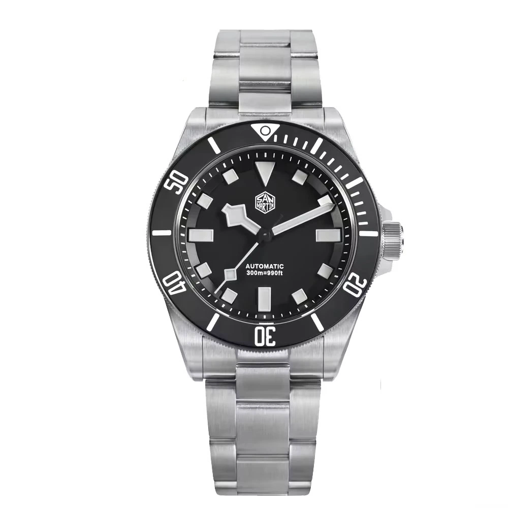 Stainless steel dive watch with black dial, automatic movement, 300m water resistance.