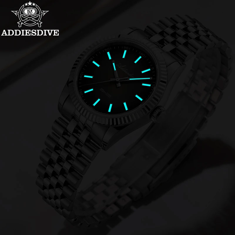 Men's luxury watch with BGW9 luminous markers and sapphire glass.