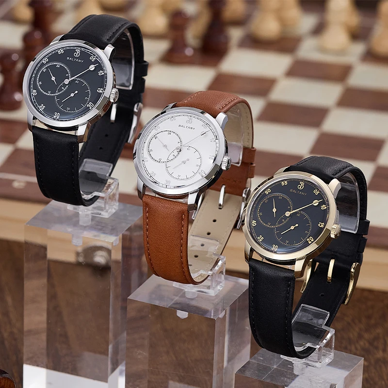 Stylish men's watches featuring leather bands and classic designs for everyday wear.