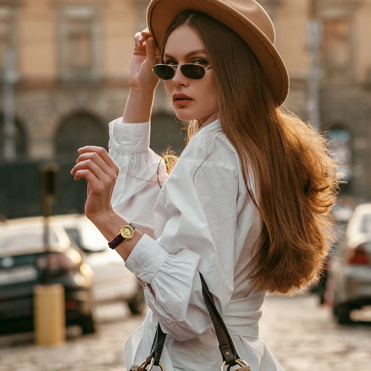 BENRY Golden Women's Quartz Watch Fashion Ladies Wristwatch Luminous Top Display Dial Leather Strap Waterproof Women Watches